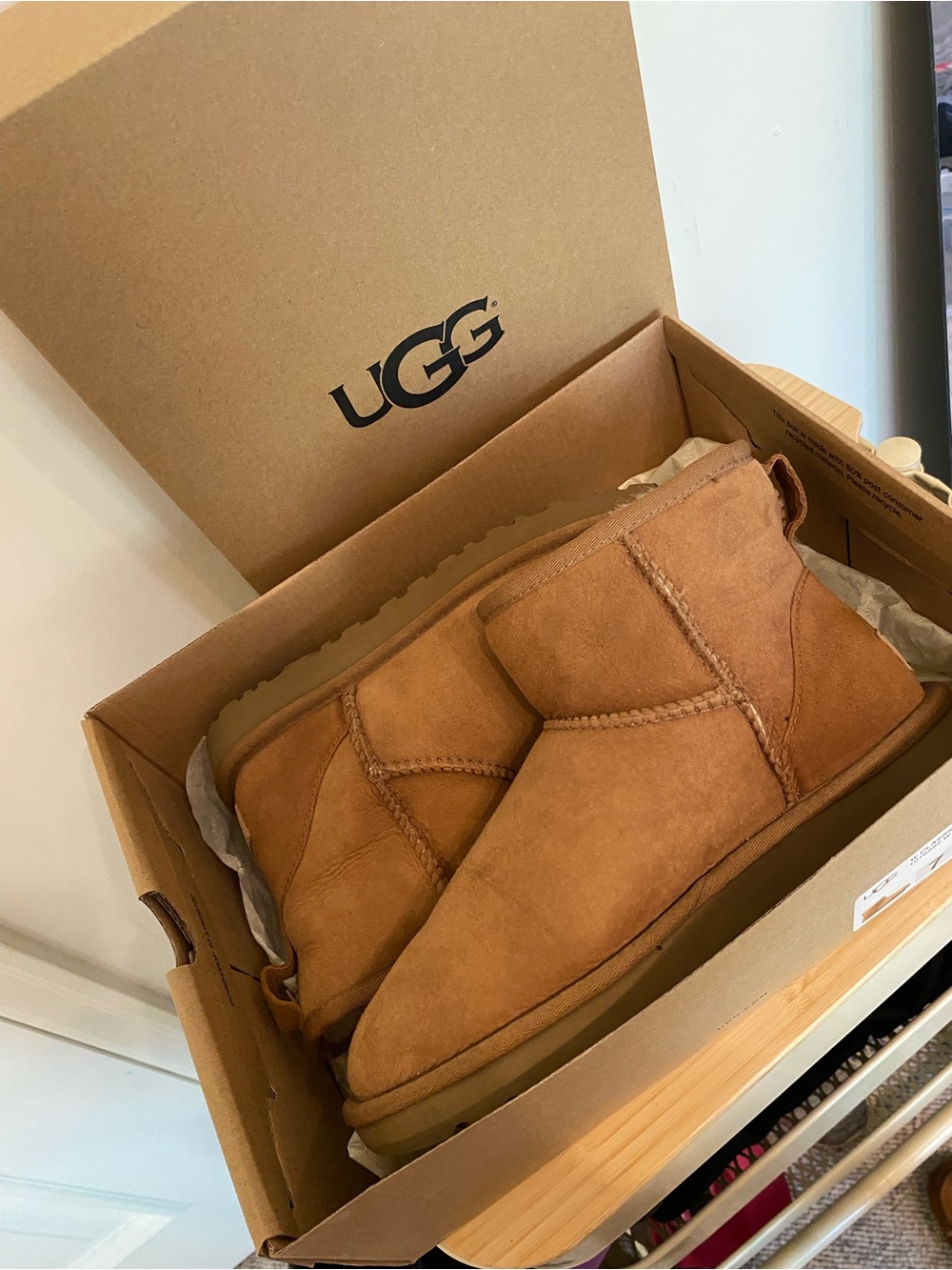 UGG classic mini II